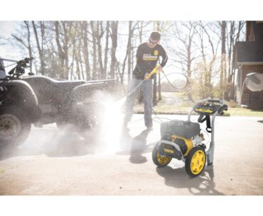 Image of Champion Power Equipment 3200-PSI 2.5 GPM Low Profile Gas Pressure Washing Machine